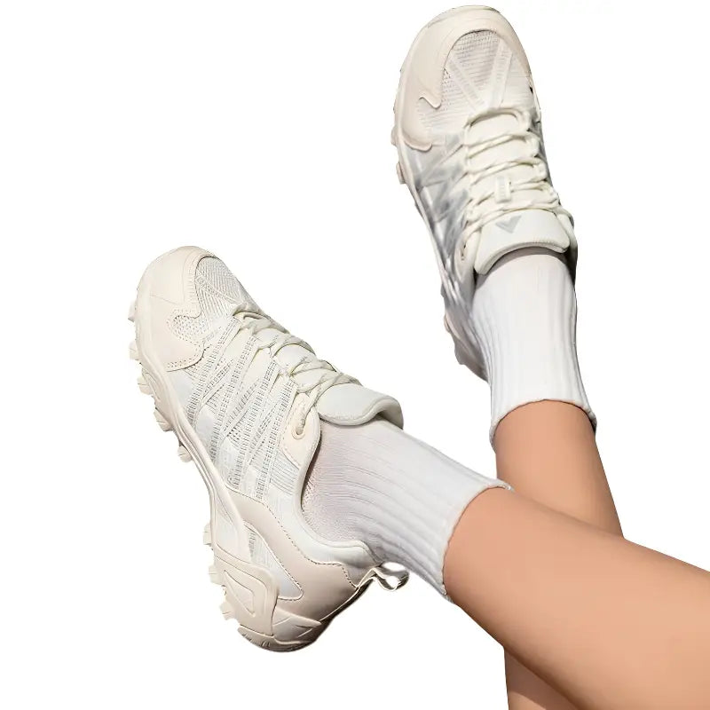 Basket randonnée femme respirante