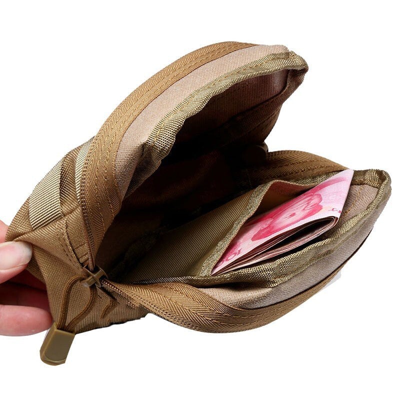 Bolso de hombre militar