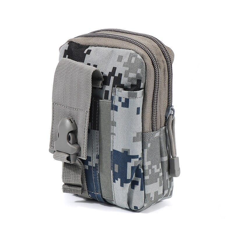 Bolso sobre verde militar