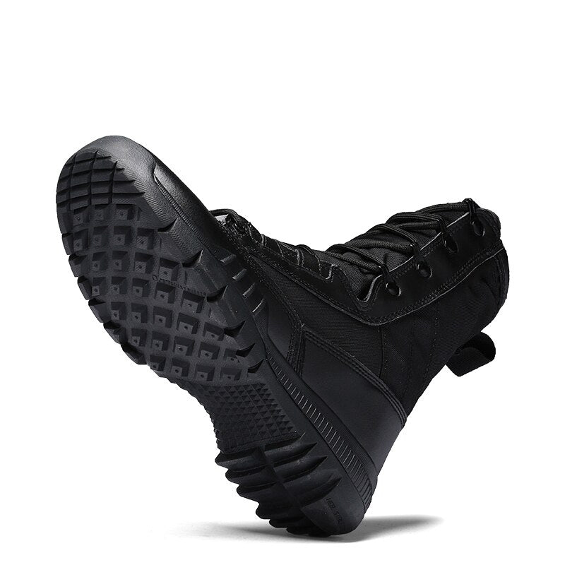 Bota negra militar hombre