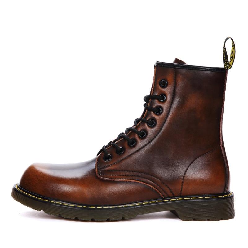 Botas de militar hombre calle
