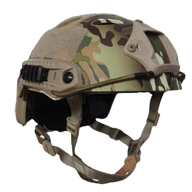 Casco militar antiguo