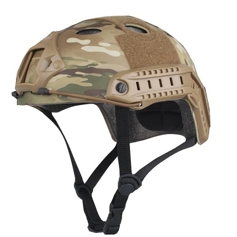 Casco militar con agujero