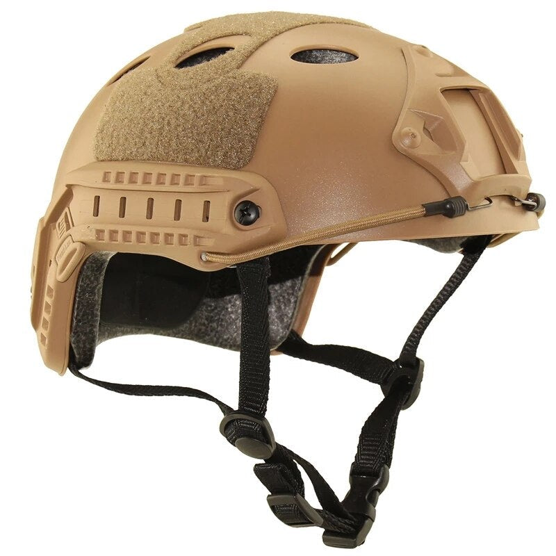 Casco militar con agujero