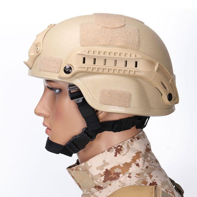 Casco militar negro