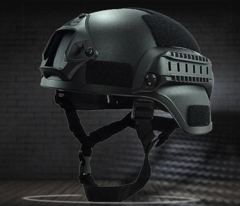 Casco militar negro