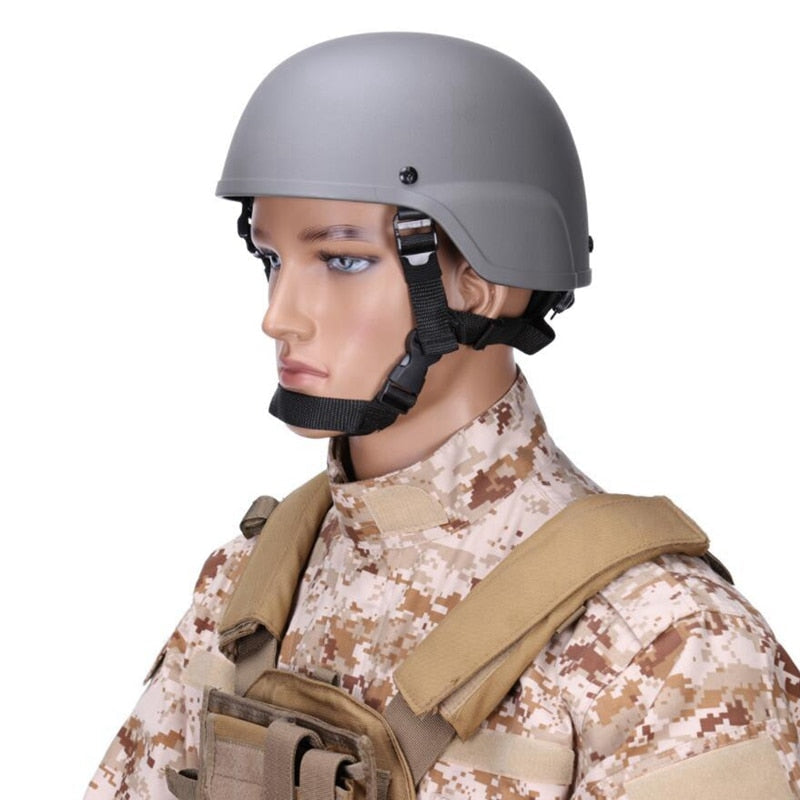 Casco militar plastico