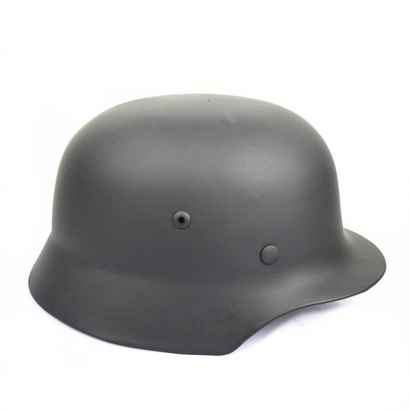Casco militar real