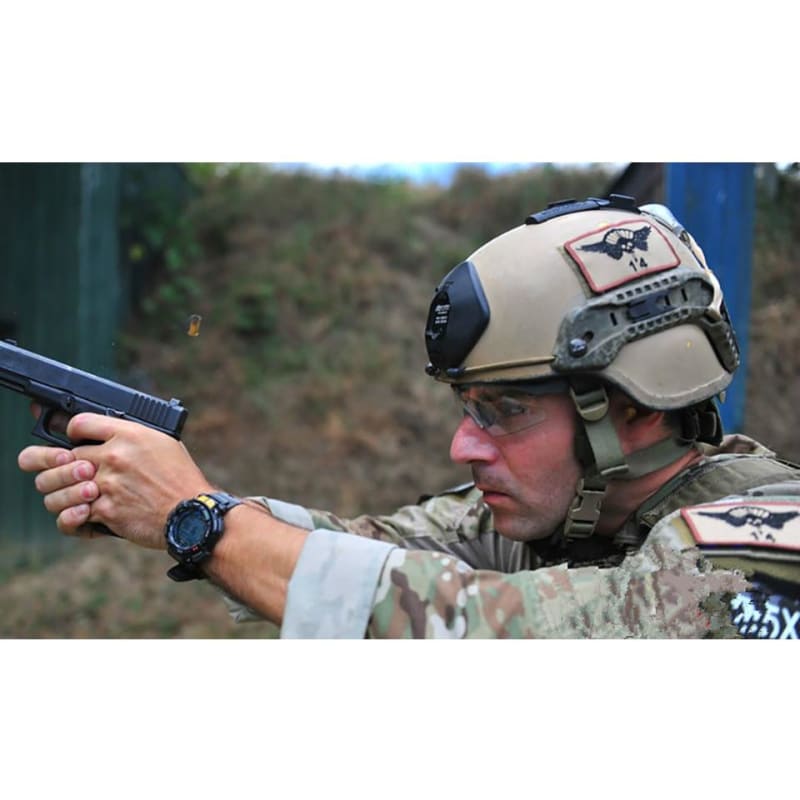 Casco táctico militar