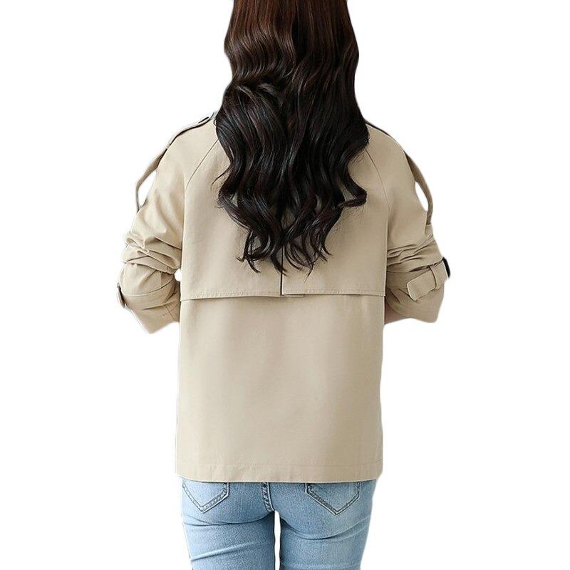 Chaqueta militar mujer botones grandes