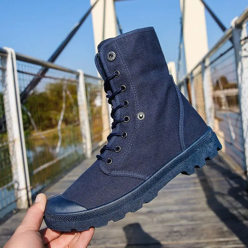Chaussure militaire vintage