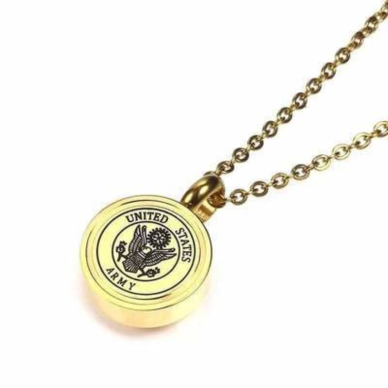 Collar con chapa militar