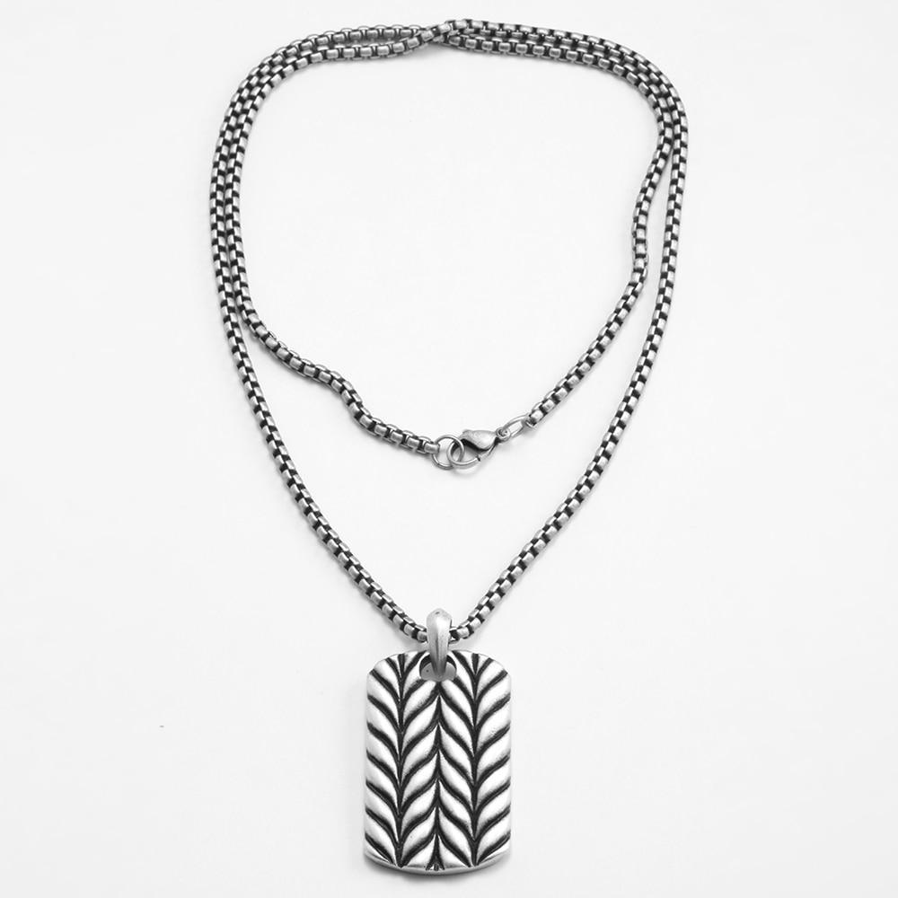 Collar militar para hombre