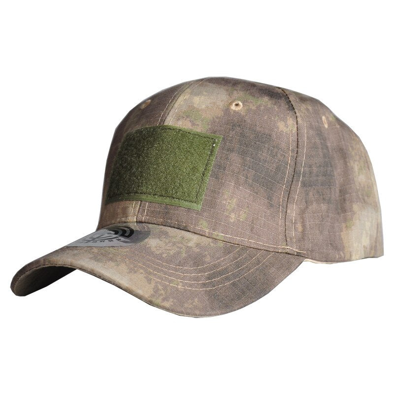 Gorra estilo militar