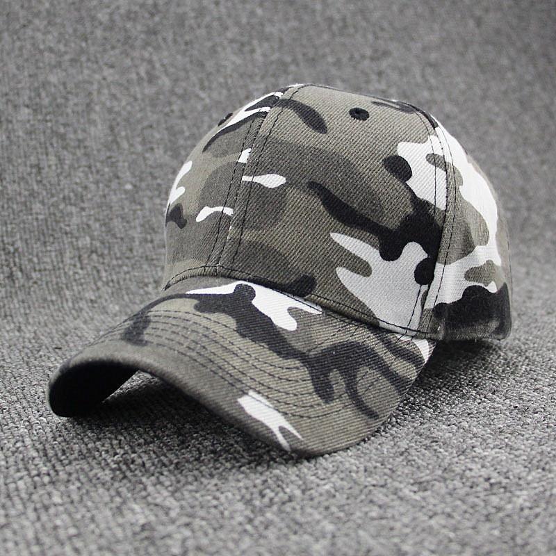 Gorra estilo militar hombre