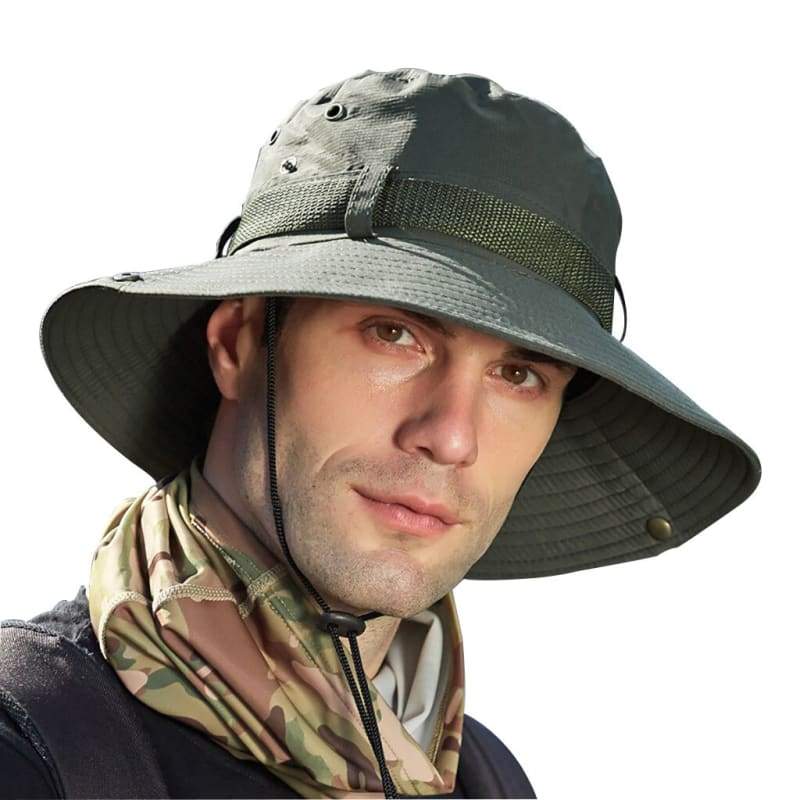 Gorra militar moderna