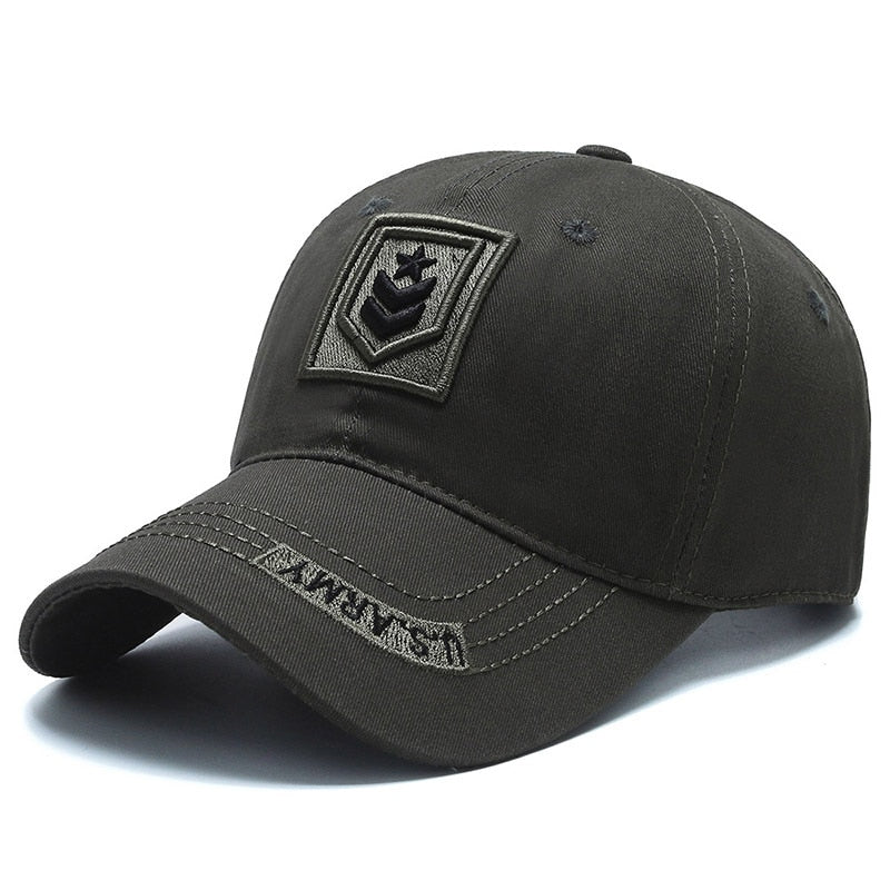 Gorra negra militar