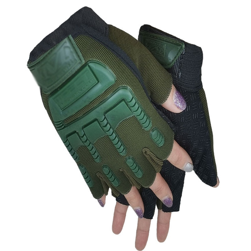 Guantes negros para militares