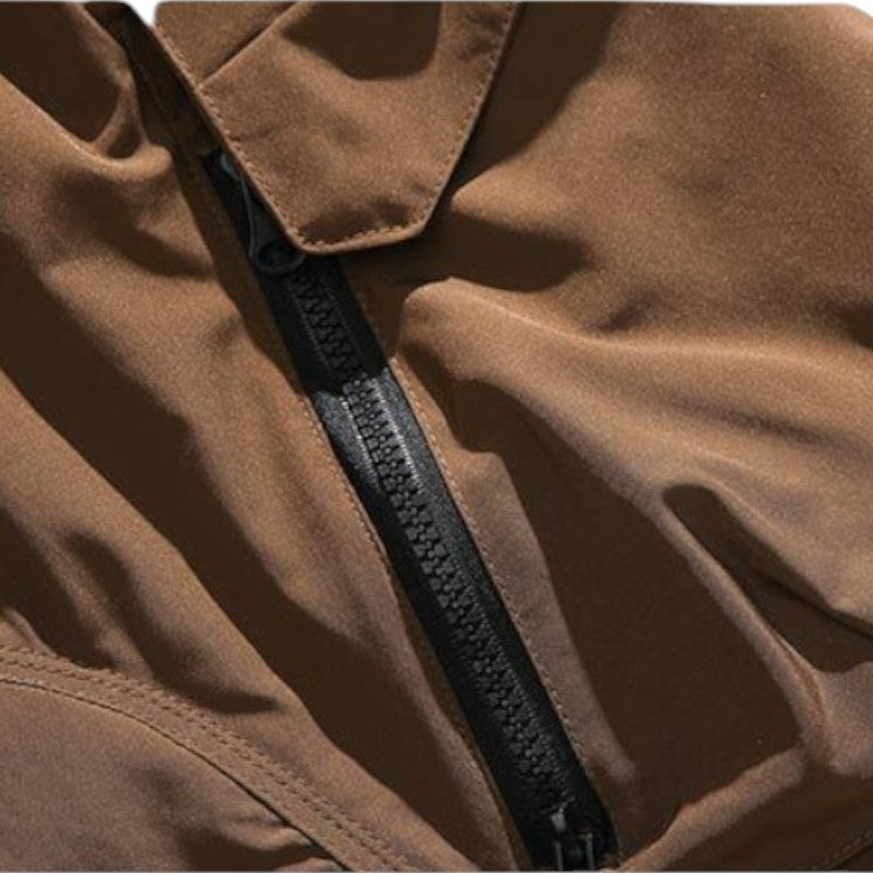 Hiking cargo shorts