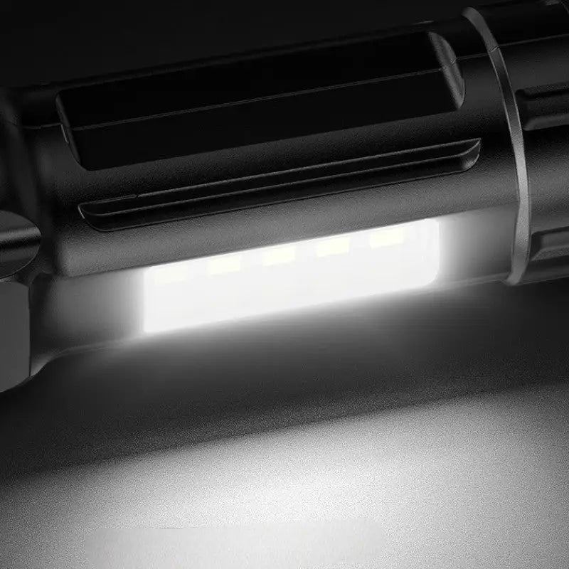 Lampe torche surpuissante