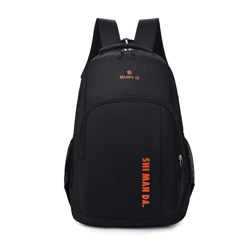 Mochilas marrones militares