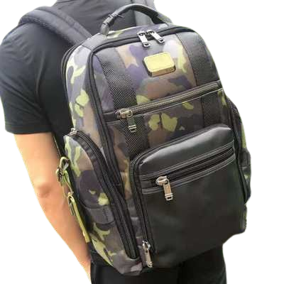 Mochilas militares americanas