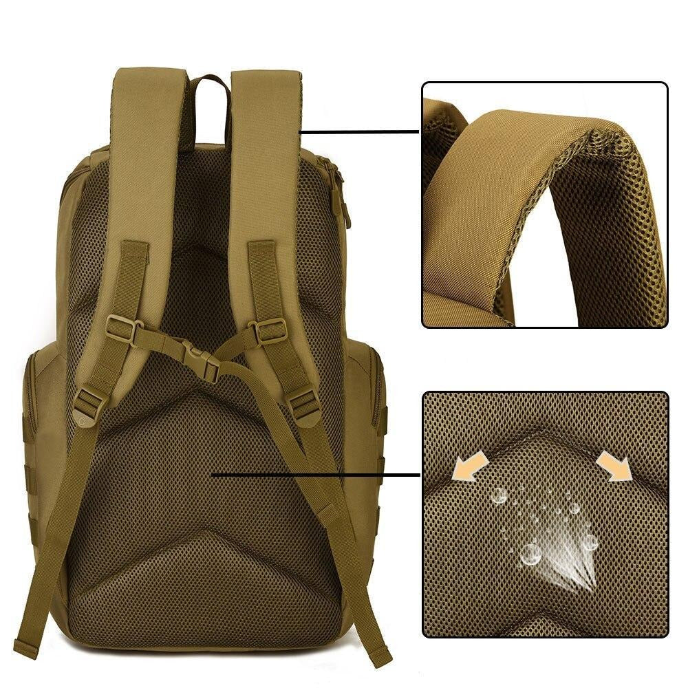 Mochilas verdes militares