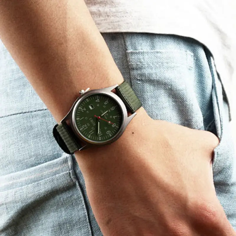 MONTRE MILITAIRE - ARTILLEUR