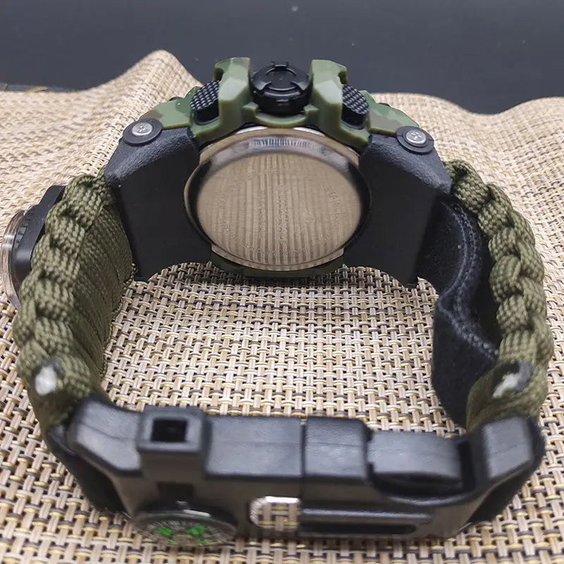 MONTRE MILITAIRE - DÉSERT ARDENT
