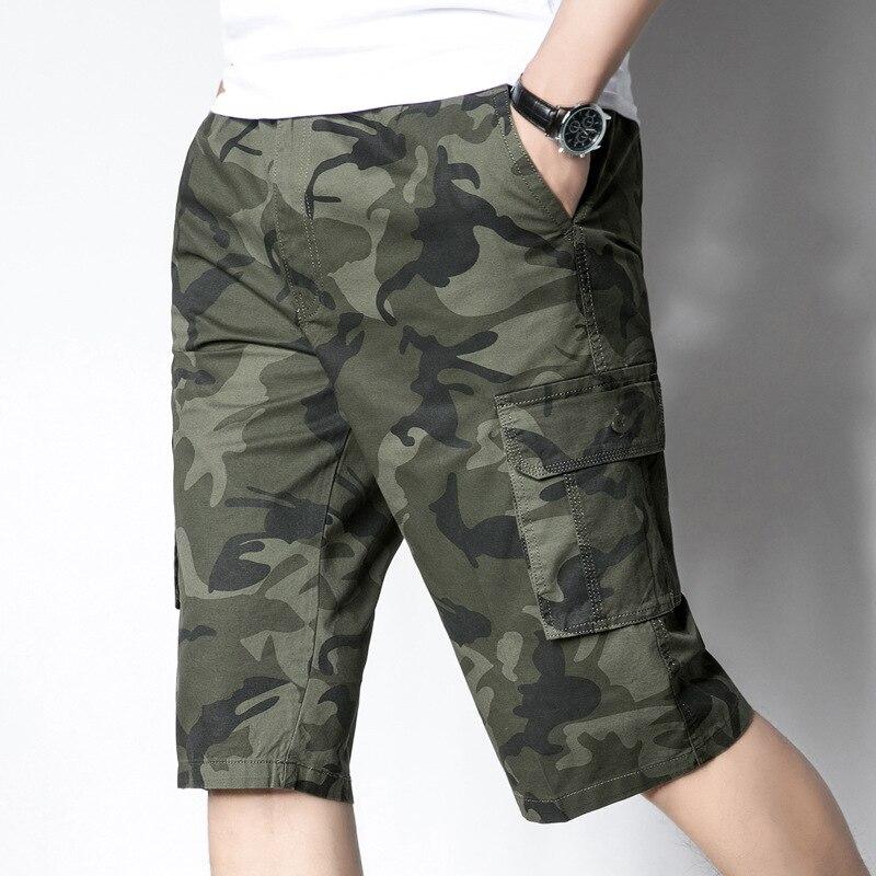 Pantalon gris militar corto