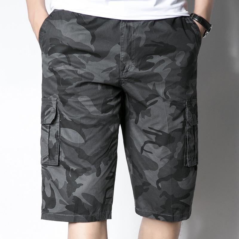 Pantalon gris militar corto