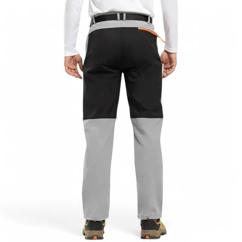 Pantalon randonnée homme avec poches zippées