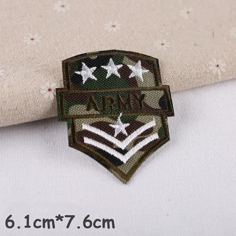 Parches militares bordaos