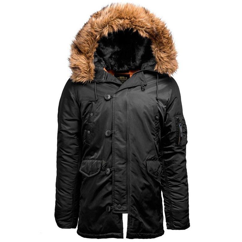 Parka de estilo militar