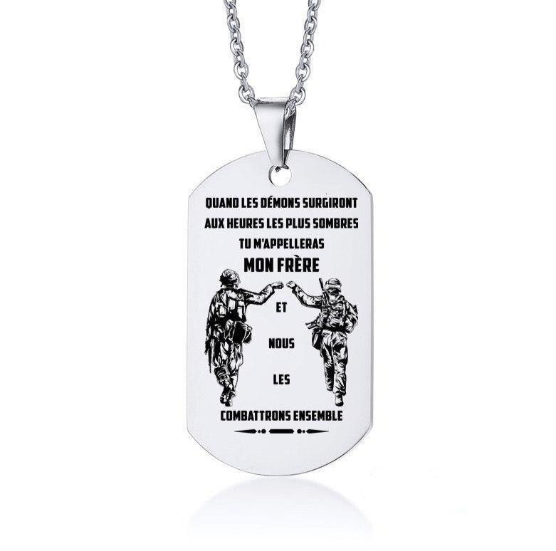 Placas grabadas militares