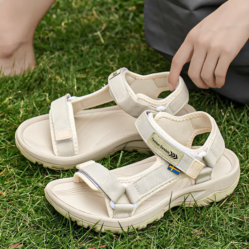 Sandales de randonnée femme à scratch