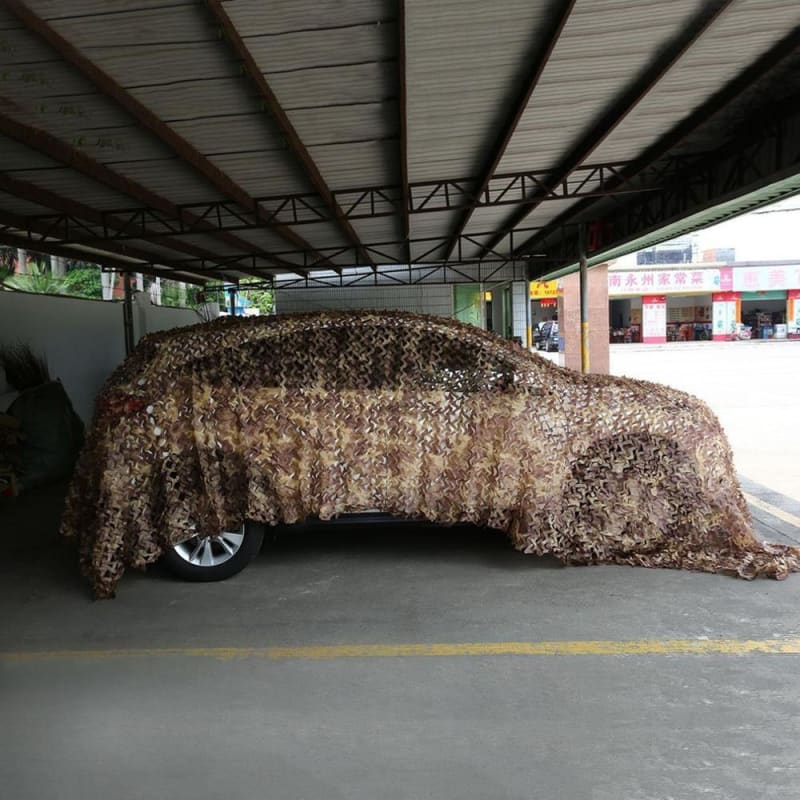 Una Red de camuflaje en el techo