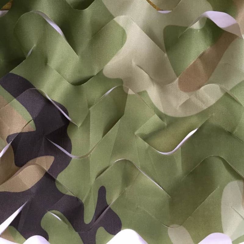 Una Red de camuflaje en el techo