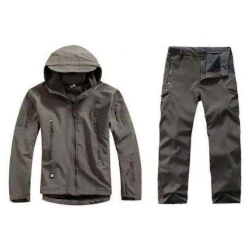 Uniforme militar de combate español